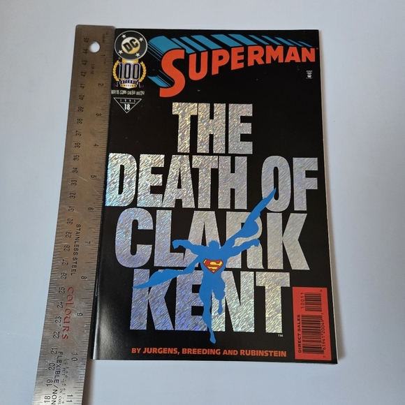 Dc Comics -'Superman Comic: The Death of Clark Kent - Picture 6 of 6